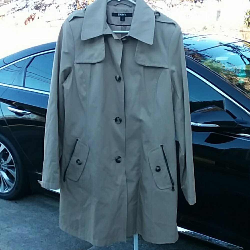 DKNY  Trench Coat